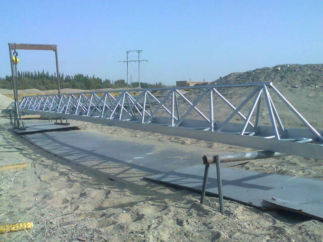 香格里拉专业承揽大中小型喷涂翻新施工业务！